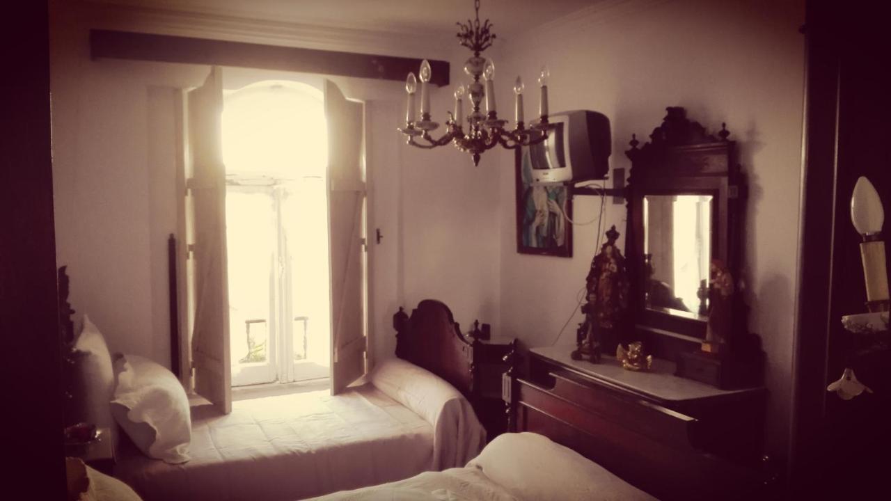 Solar N.S. Aires Apartment กอสตา ดา กาปาริกา ภายนอก รูปภาพ